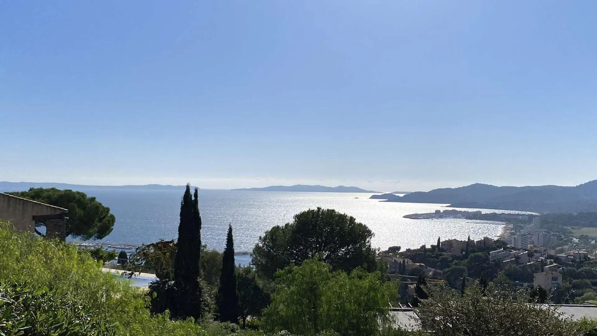 Villa Climatisee Au Lavandou - Calme Et Proche Plage - Fr-1-308-145 Le Lavandou